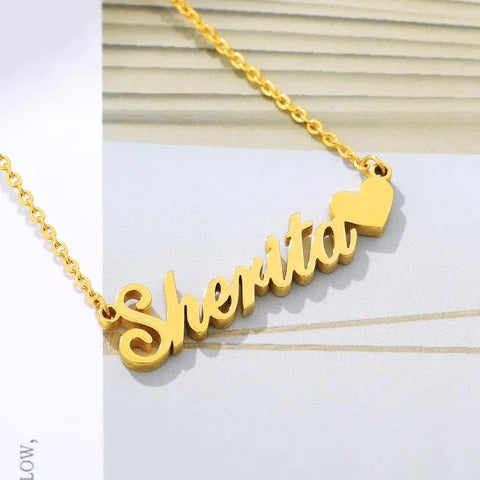 Stylish Name Necklace With Heart